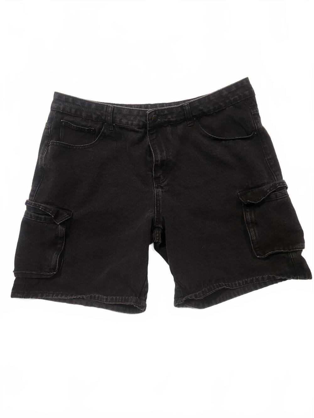 Black Womens Plus Size Cargo Shorts. Waist 18 in. Rise 11 inches. 8 inch inseam